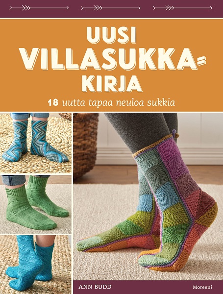 Uusi villasukkakirja -neuleohjekirjan kansikuva, jossa neljät erilaiset villasukat henkilöiden jaloissa.